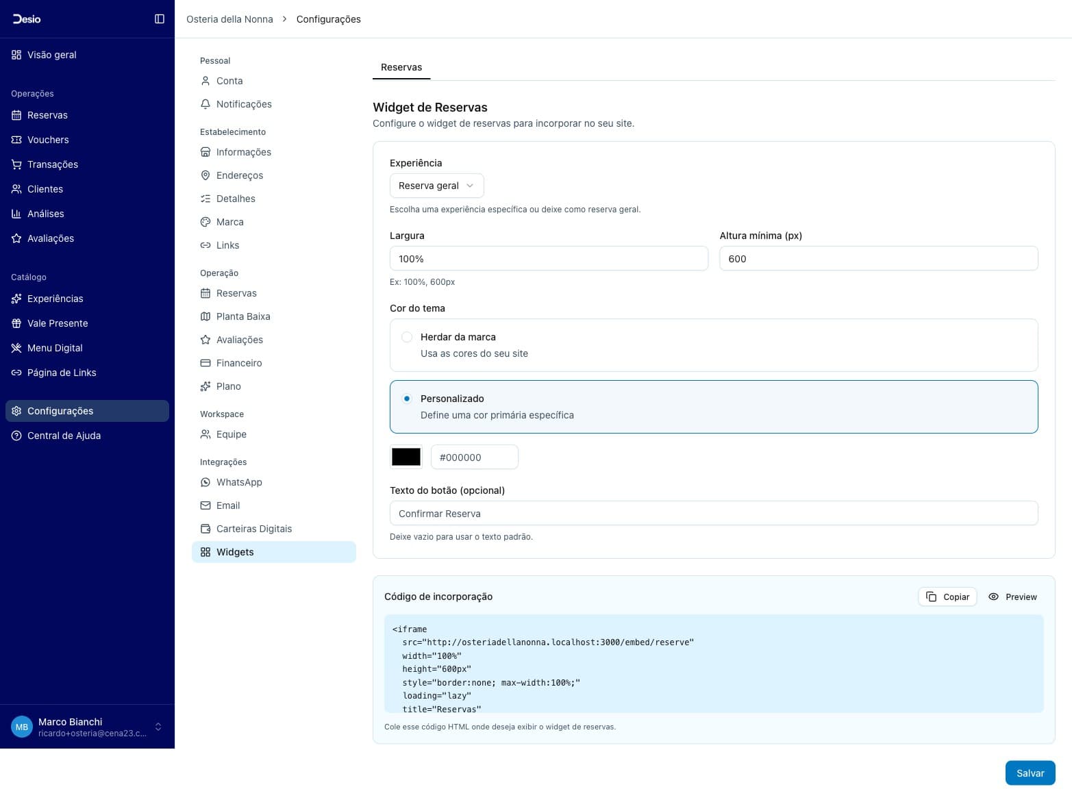 Opção Personalizado selecionada com campo de cor #000000 e código de incorporação completo visível