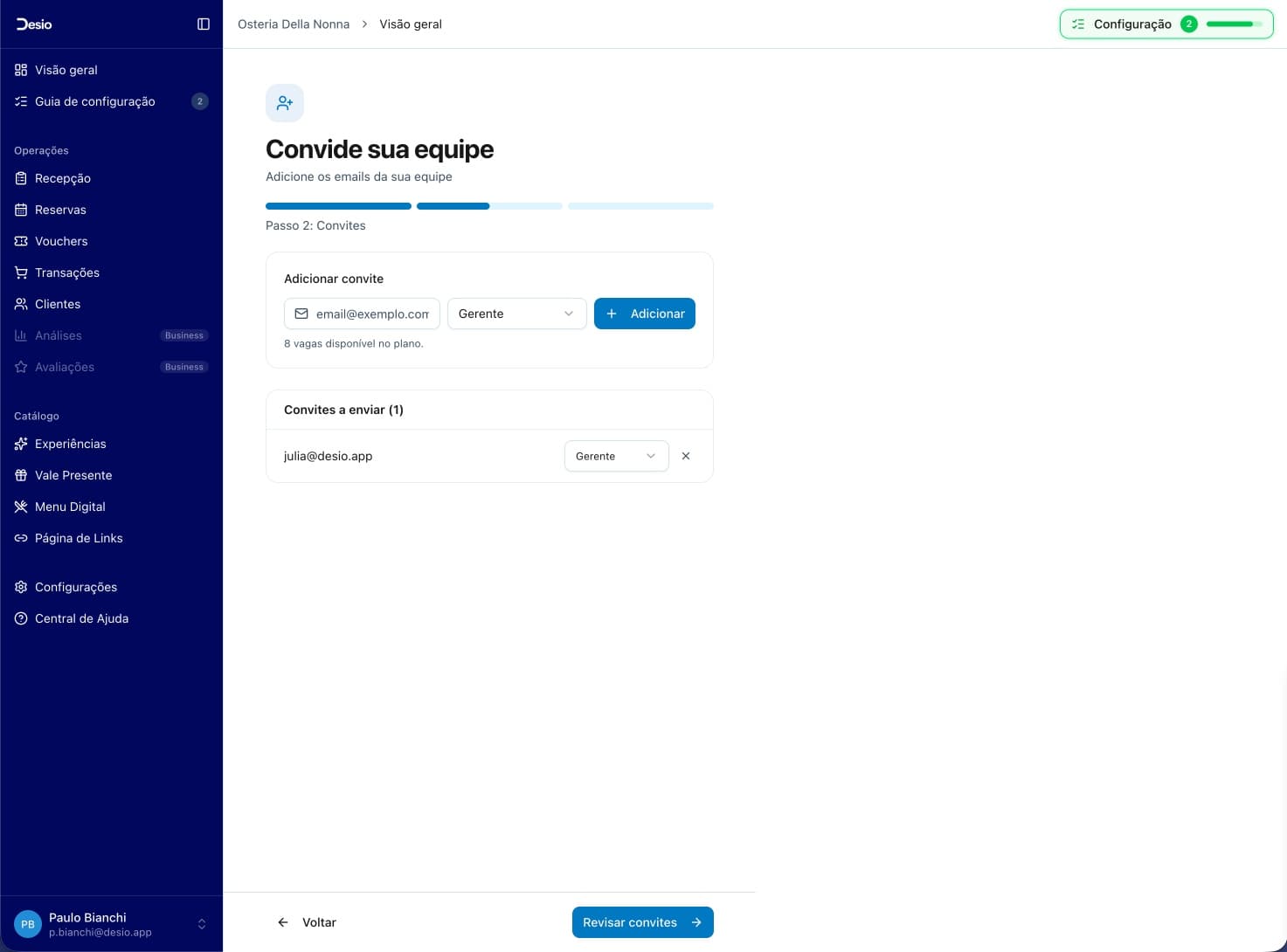 Formulário de convite com e-mail e cargo